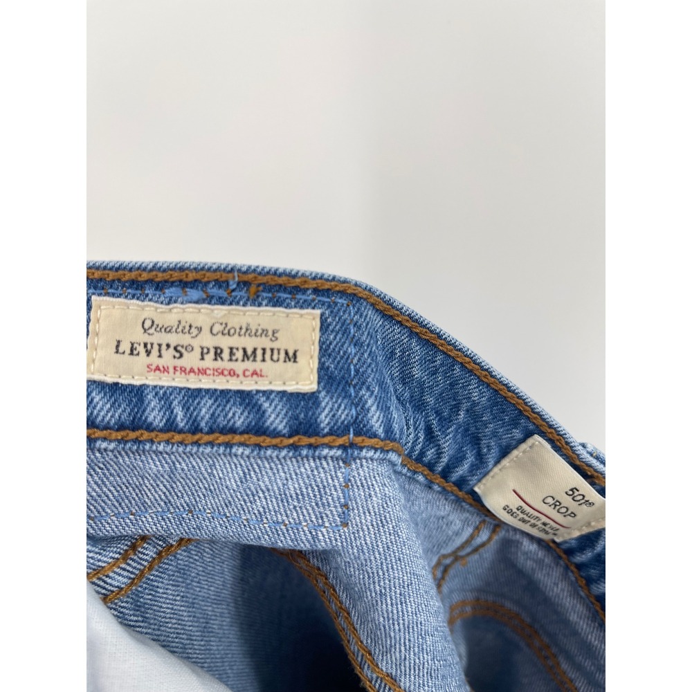 Levi's 501 Crop Jeans Women 28 Blue Excellent High Rise Button Fly Denim - Picture 5 of 8